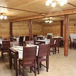 Inn Sokolyne Gnizdo Korostov