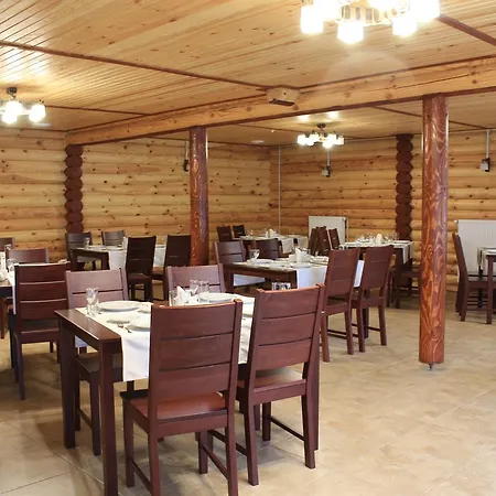 Inn Sokolyne Gnizdo Korostov