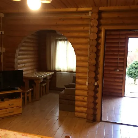 Inn Sokolyne Gnizdo Korostov