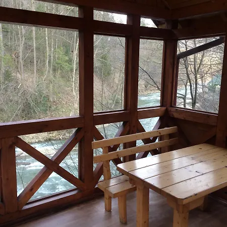 Sokolyne Gnizdo Inn