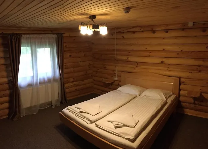 Sokolyne Gnizdo Värdshus Korostov